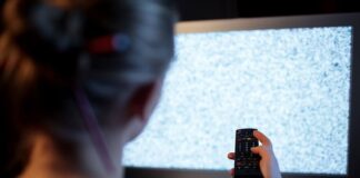 На следующей неделе будет приостановлено вещание телеканалов в Казахстане