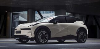 На рынок Казахстана выходит новый крупный бренд