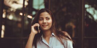 В Казахстане появится еще один мобильный оператор?