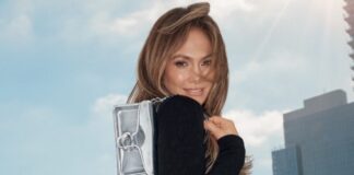 Дженнифер Лопес вновь оказалась в центре внимания рекламной кампании