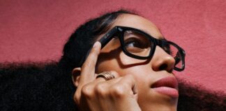 Ray-Ban и Meta представили новые очки Smart Glasses