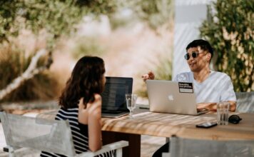 Таргет без навыков: предприниматели Казахстана смогут запускать рекламные кампании самостоятельно