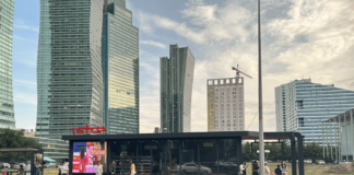 Компания «I-STOP» установила в Астане 10 новых торгово-остановочных павильонов