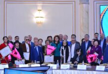 75 деятелей литературы и искусства Казахстана отмечены государственными стипендиями