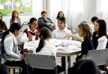 «Фуд-лаборатория» Nestlé обучает казахстанских школьников основам правильного питания