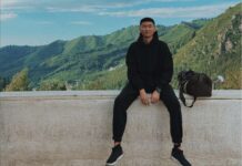 Сельский учитель из Казахстана написал музыку для мировой звезды