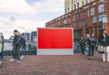 McDonald’s установил билборды с запахом картошки-фри