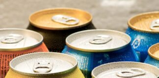 Эксперты высказались против запрета рекламы энергетических напитков