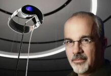 Руководитель отдела маркетинга Vision Pro от Apple ушел в отставку