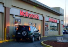 McDonald’s отказался от эксперимента по внедрению ИИ, когда клиенты стали получать неожиданные заказы