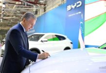 В Узбекистане на заводе BYD в Джизаке выпущены первые электромобили