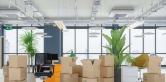 Аналитики зафиксировали спад регистраций зарубежных компаний в РК