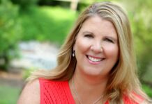 Кэтлин Холл, директор по управлению брендом и рекламе Microsoft, покидает компанию