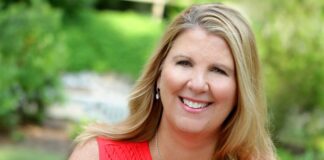 Кэтлин Холл, директор по управлению брендом и рекламе Microsoft, покидает компанию