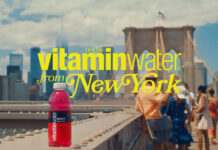 Бренд Coca-Cola Vitaminwater пригласила Спайка Ли снять ролики для новой кампании