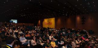 Спикеры Digital Wave 2024 поделились, как лучше использовать ИИ в маркетинге