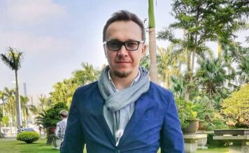 Рустам Садыров: уверен, что молодое поколение дизайнеров в Казахстане имеет большой потенциал, и я хочу помочь им раскрыть его и успешно реализоваться