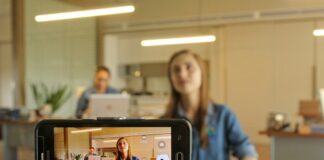 Расходы на видеорекламу значительно превышают другие форматы в 2024 году