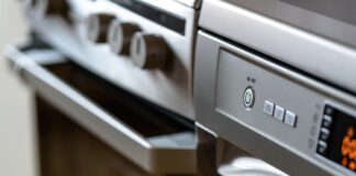 В Казахстане намерены выпускать технику под брендами Siemens и Samsung