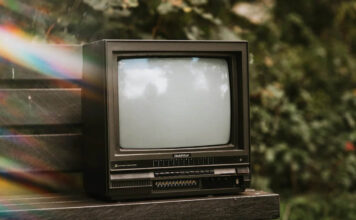 В Казахстане работает более 200 телеканалов