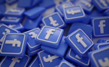 Facebook в этом году заработает на рекламе свыше 100 млрд долларов