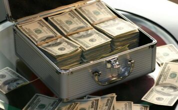 Миллиардеры богатеют втрое быстрее: отчет Oxfam о растущем неравенстве