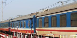 В поездах Казахстана появился спутниковый интернет для пассажиров