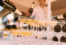 Продажи шампанского в мире падают