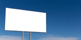 В Узбекистане стартовала масштабная проверка рекламных объектов