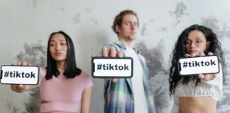 TikTok усиливает защиту подростков: новые инструменты для родителей и осознанное использование