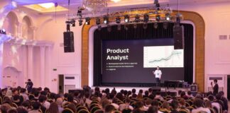 Kolesa JunDay’25 в Алматы: лайв-кодинг, карьерные лайфхаки и тысяча участников