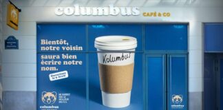 Французская кофейня Columbus «троллит» соседний Starbucks из-за ошибок в именах на стаканчиках