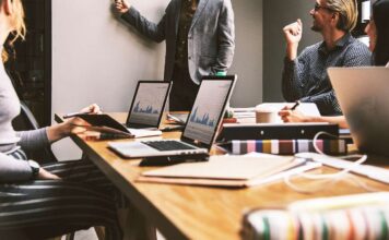 Малый и средний бизнес обеспечивает 90% занятости в Алматы