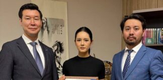 Популярный блогер из Китая Таотао стала послом туризма Казахстана