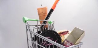 Исследование Deloitte: поиск выгоды стал главным потребительским трендом