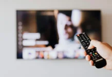 На 14 часов отключат телевидение и радио в Казахстане