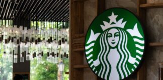 Starbucks в Китае открывает бесплатные пространства для учебы и работы
