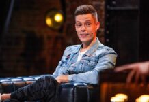 Юрий Дудь прорекламировал казахстанскую визу кочевника