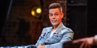 Юрий Дудь прорекламировал казахстанскую визу кочевника