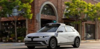 Беспилотные автомобили изменят рынок наружной рекламы