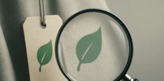 В Великобритании запретили рекламу Nike, Lacoste и Superdry