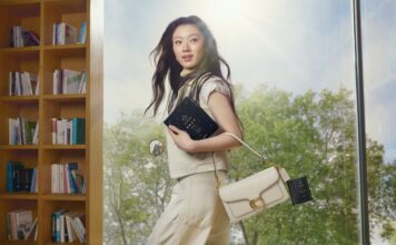 Coach превратил книги в аксессуары в новой кампании Explore Your Story