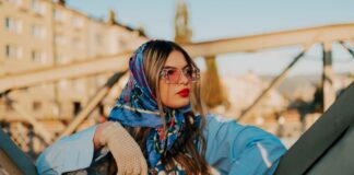 Зумеры превращают роскошь в инструмент карьеры