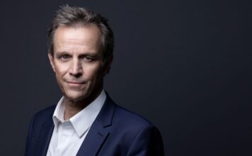 Глава Publicis: вера конкурентов в то, что AI заменит людей, – иллюзия