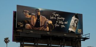 Снуп Догг отметил юбилей совместного хита с Тупаком выпуском вина