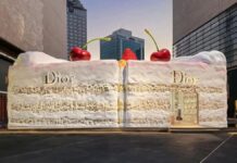 Бутик как инсталляция: Dior построил «торт» в Нанкине