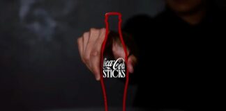 Coca-Cola нашла новое применение культовому дизайну бутылки