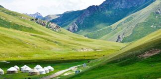 Кыргызстан хочет привлечь до $150 млн в год в туризм, не жертвуя заповедниками