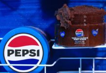 Принять ванну с Pepsi: бренд выпустил уходовую косметику со вкусом газированных напитков