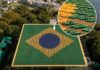 Когда продукт сам становится рекламой: Havaianas собрал флаг Бразилии из 4,5 тыс. пар шлепанцев